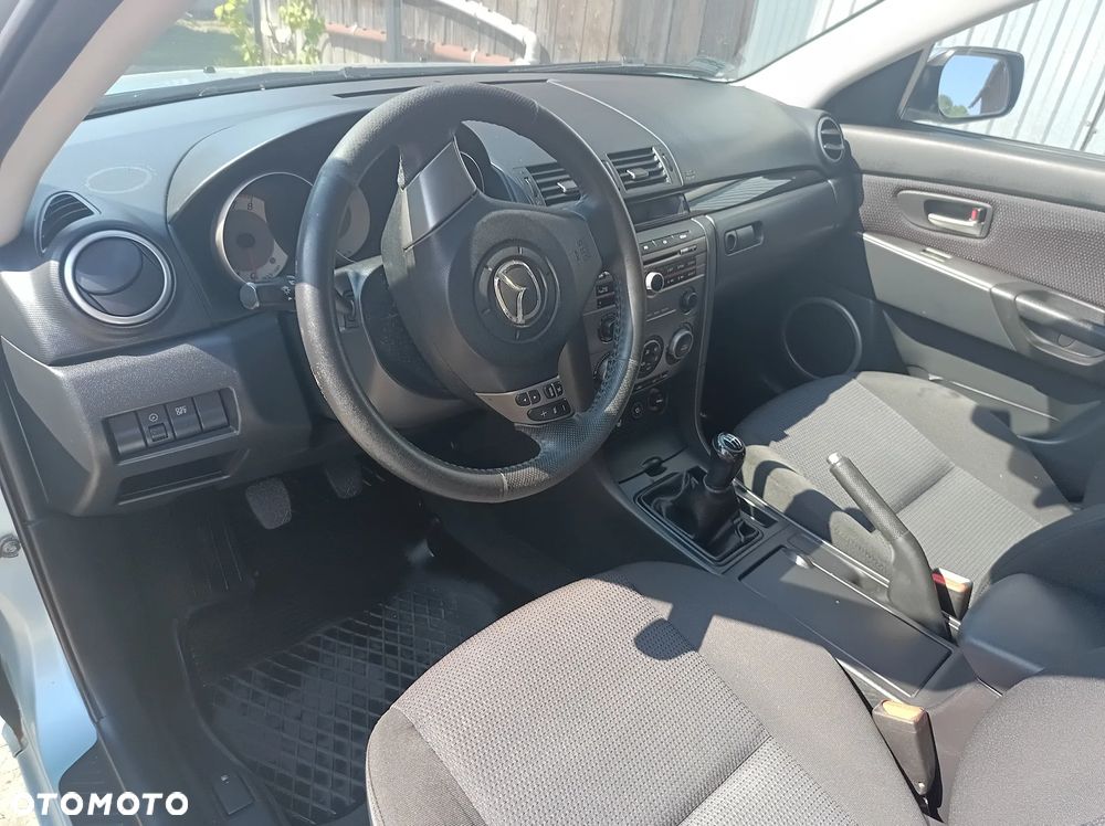 Mazda 3 1.6 Exclusive - 9