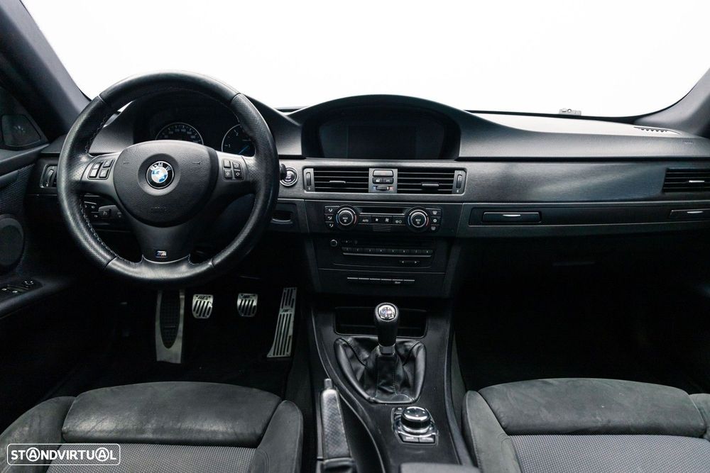 BMW 320 d Coupe - 12