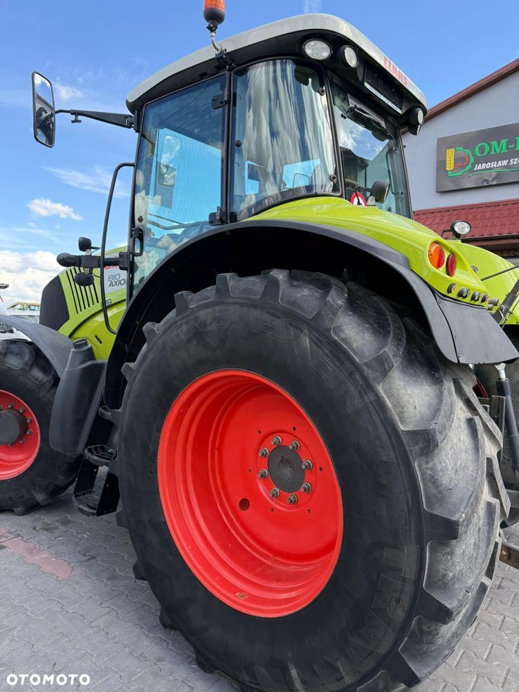 Claas AXION 810 CMATIC  820 CEBIS  JOHN DEERE 7430 - 31