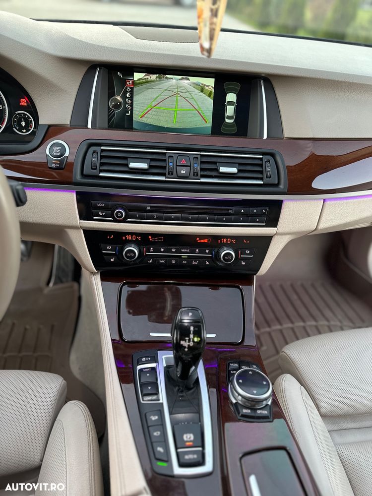BMW Seria 5 530d xDrive AT - 14