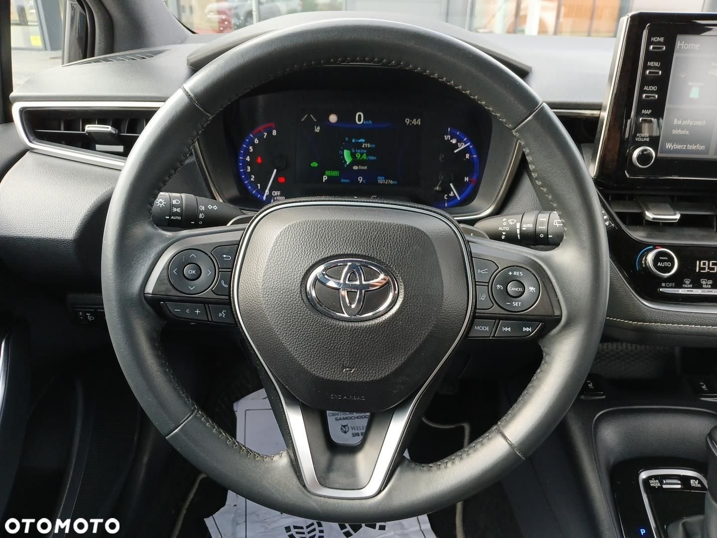 Toyota Corolla - 12