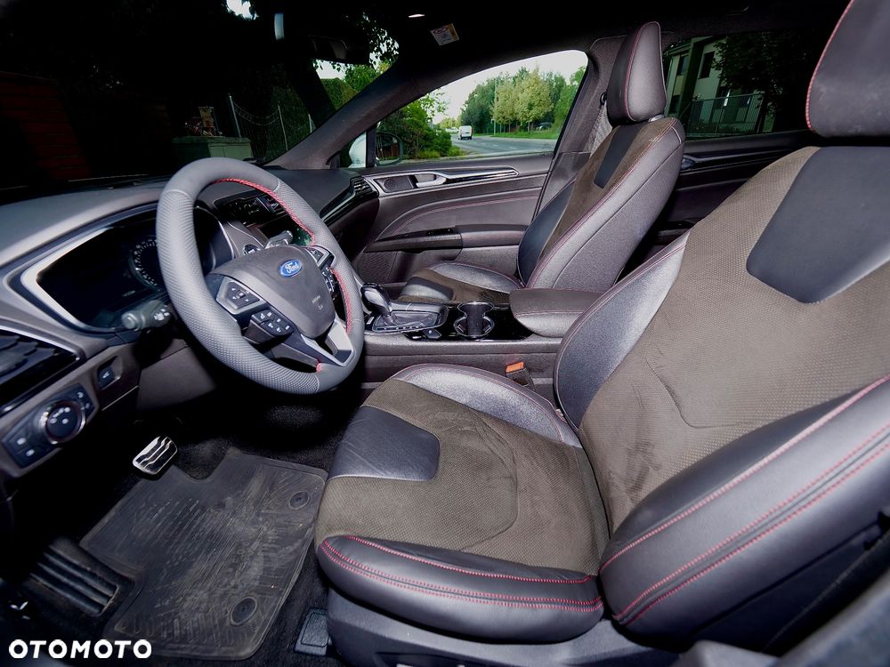 Ford Mondeo - 21
