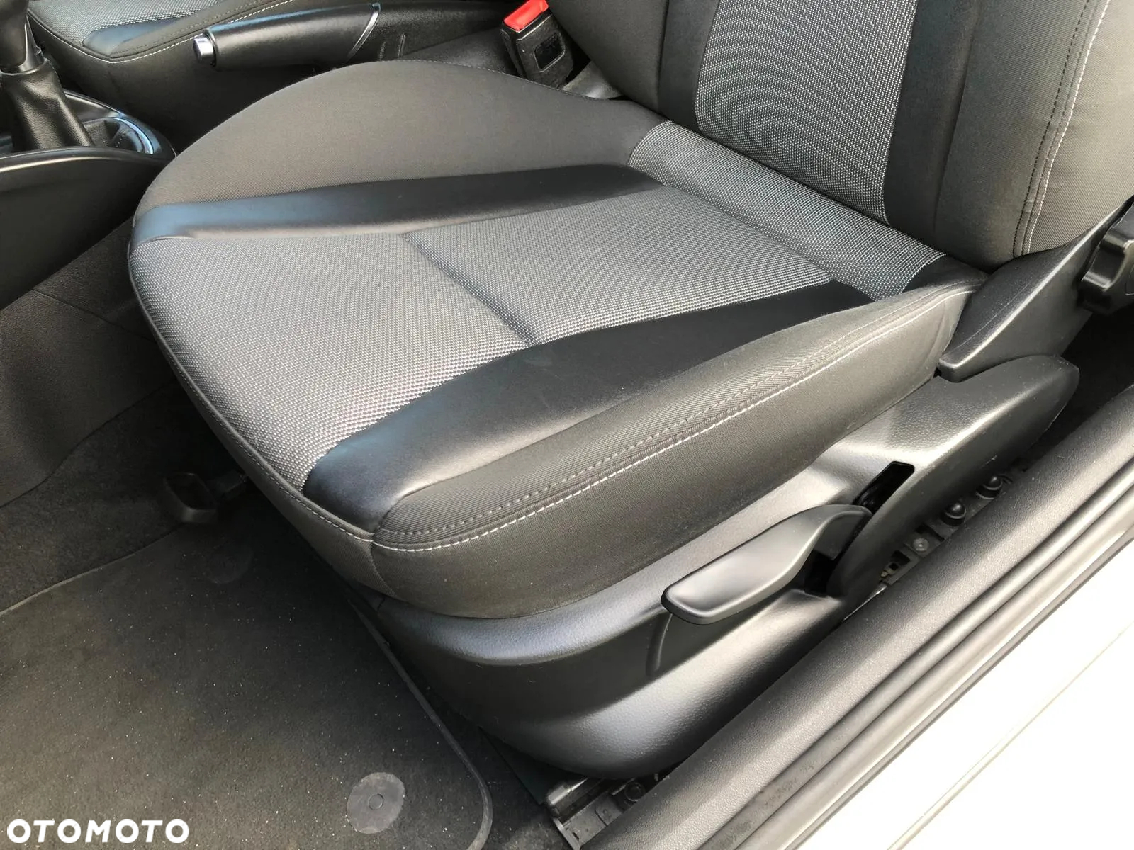 Audi A1 1.2 TFSI Ambition - 11