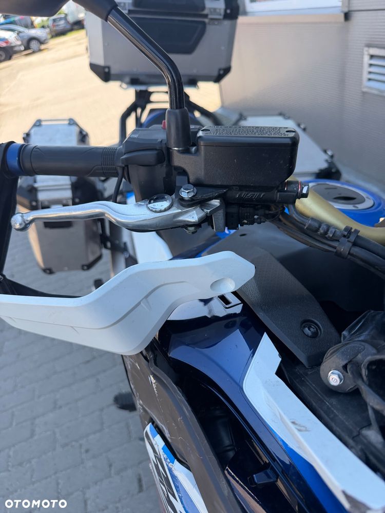 Honda CRF - 9