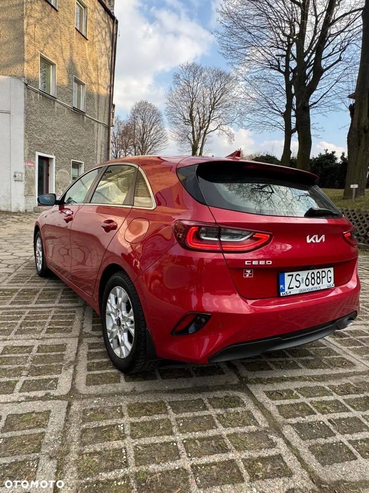 Kia Ceed - 5