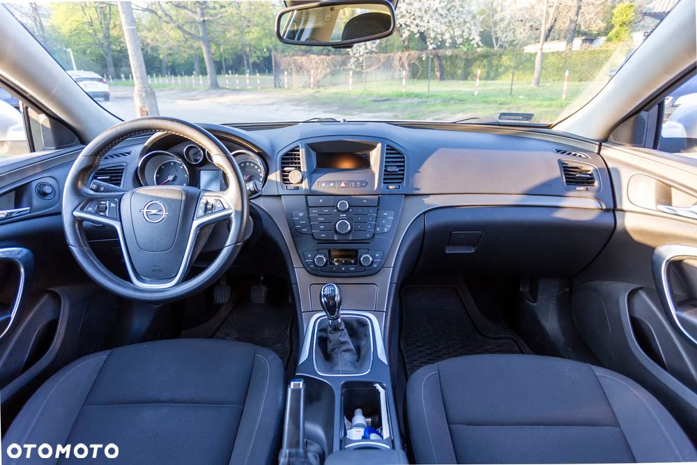 Opel Insignia - 13
