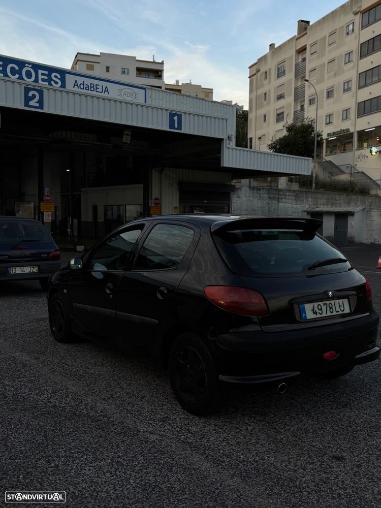 Peugeot 206