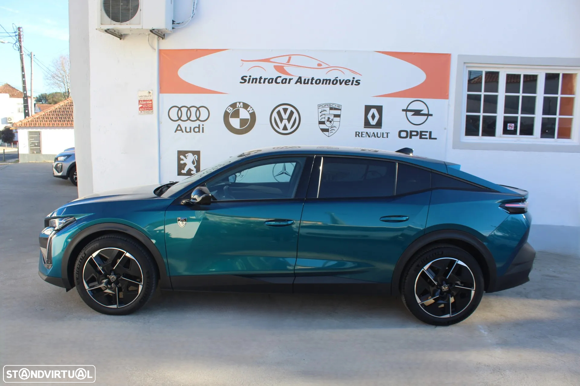 Peugeot 408 1.2 PureTech GT EAT8 - 5