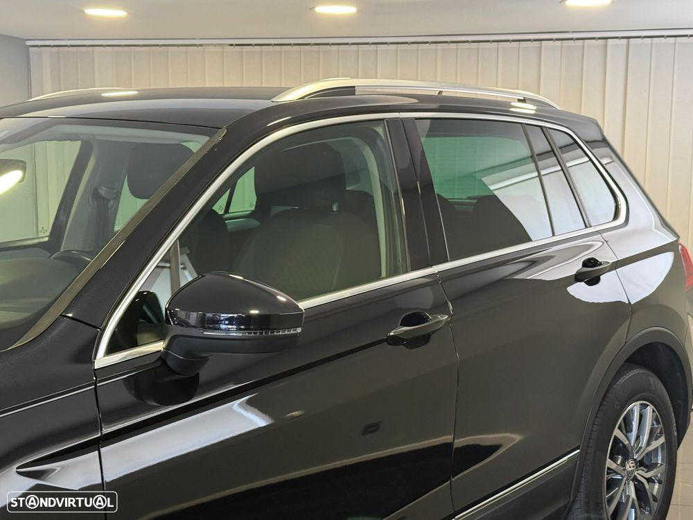 VW Tiguan 1.6 TDI Confortline - 22