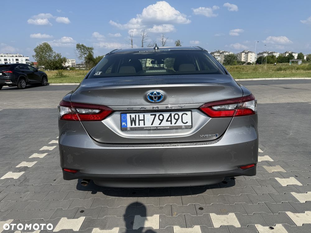Toyota Camry 2.5 Hybrid Comfort CVT - 6