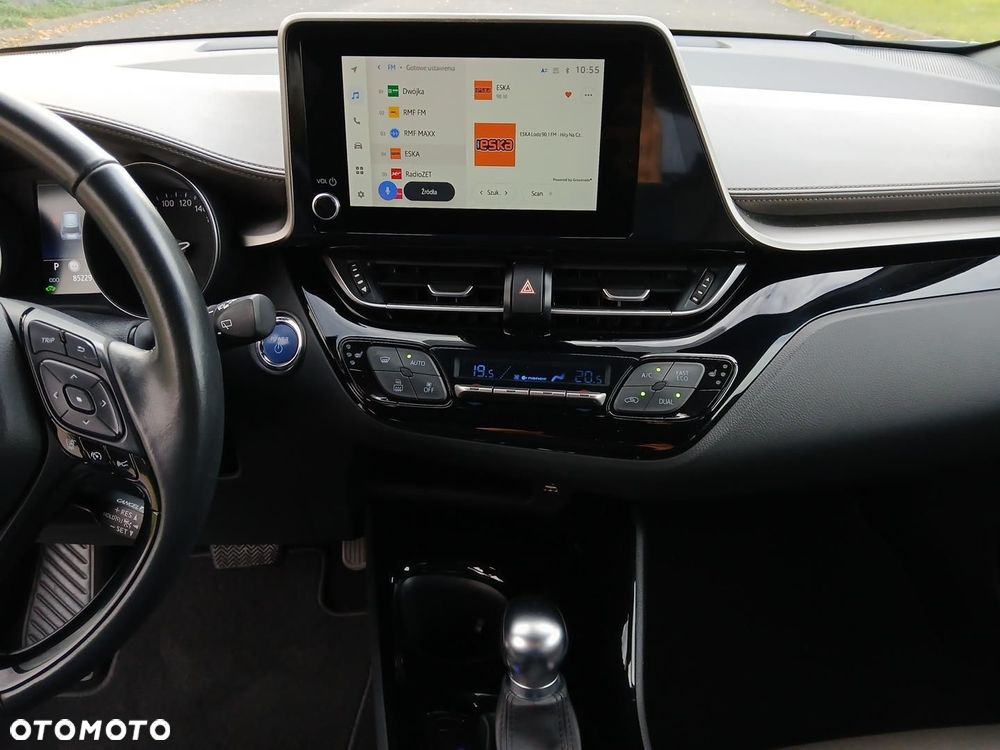 Toyota C-HR 2.0 Hybrid Executive - 31