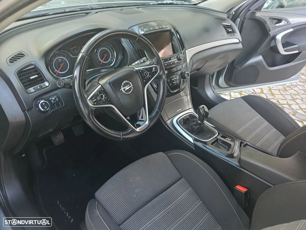 Opel Insignia Sports Tourer 2.0 CDTi Executive S/S - 15
