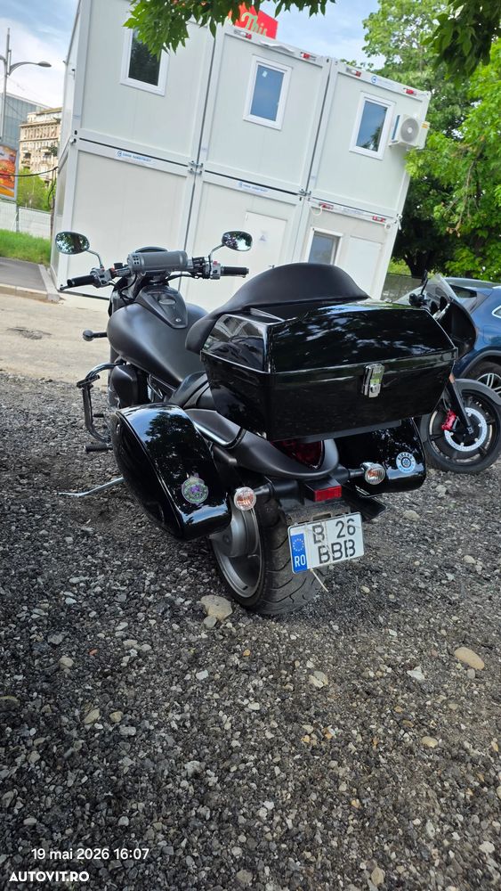 Suzuki Boulevard M109R - 3