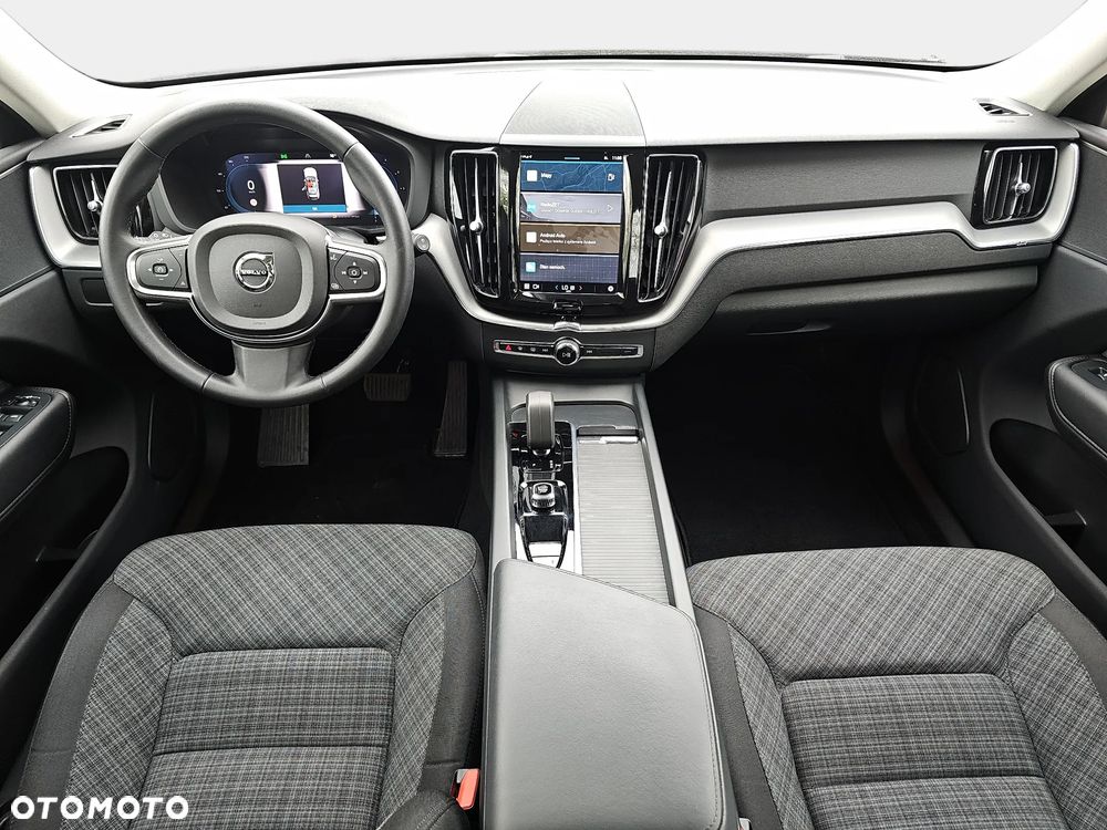 Volvo XC 60 B4 D Core - 16