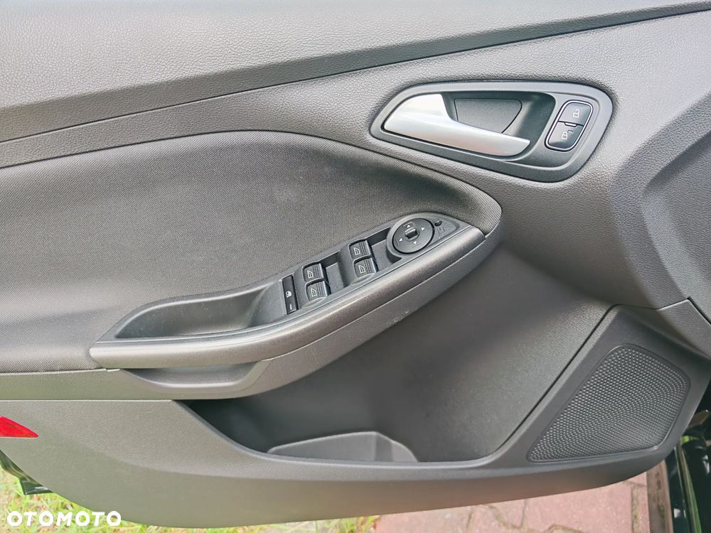 Ford Focus 1.5 EcoBoost ST-Line ASS - 28
