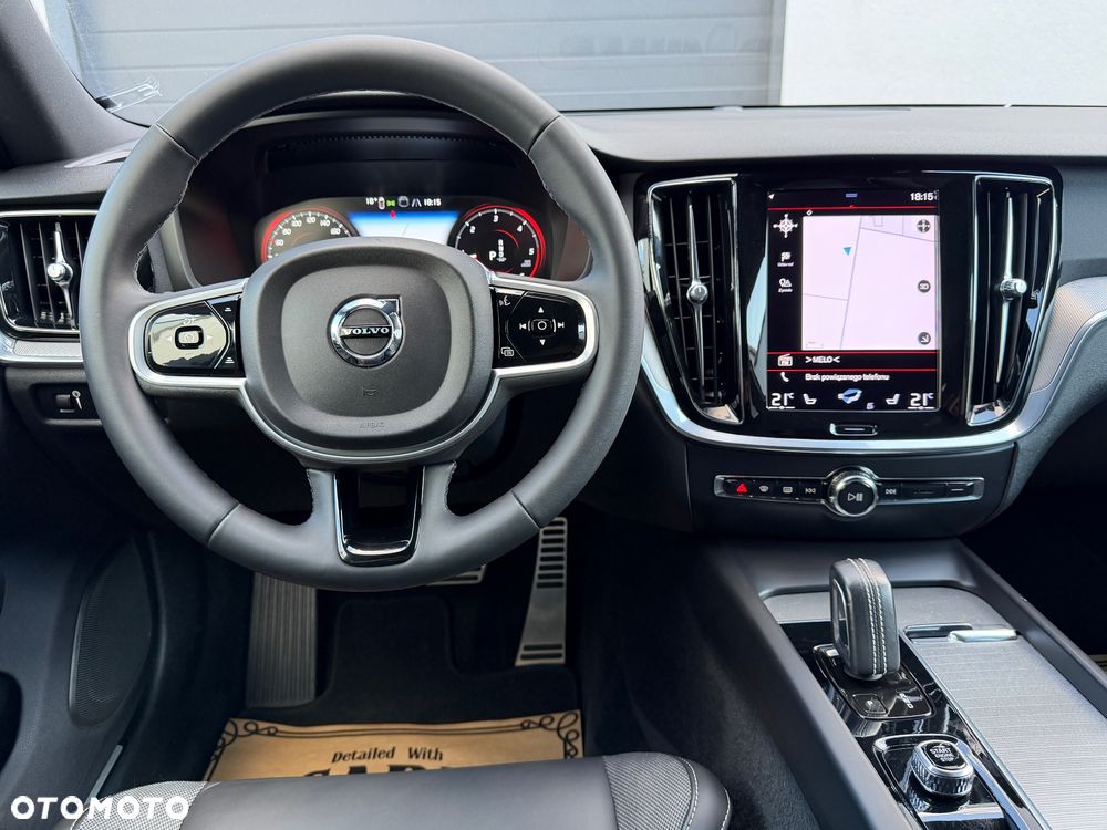 Volvo V60 B4 D Geartronic RDesign - 36