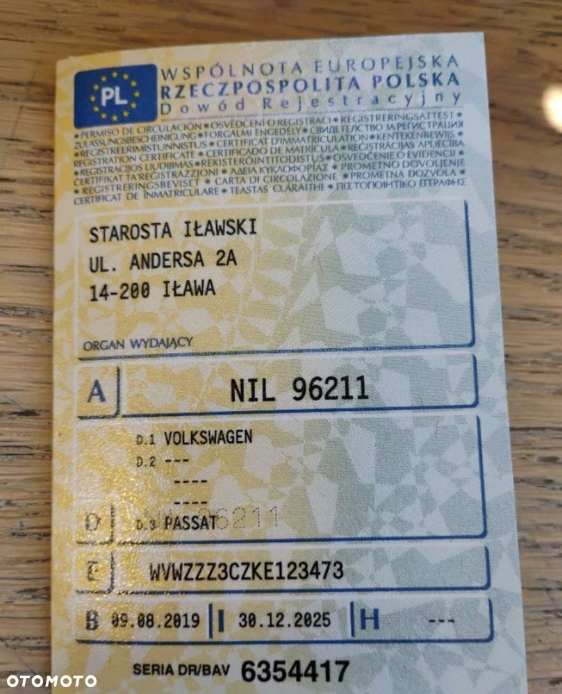 Volkswagen Passat - 29