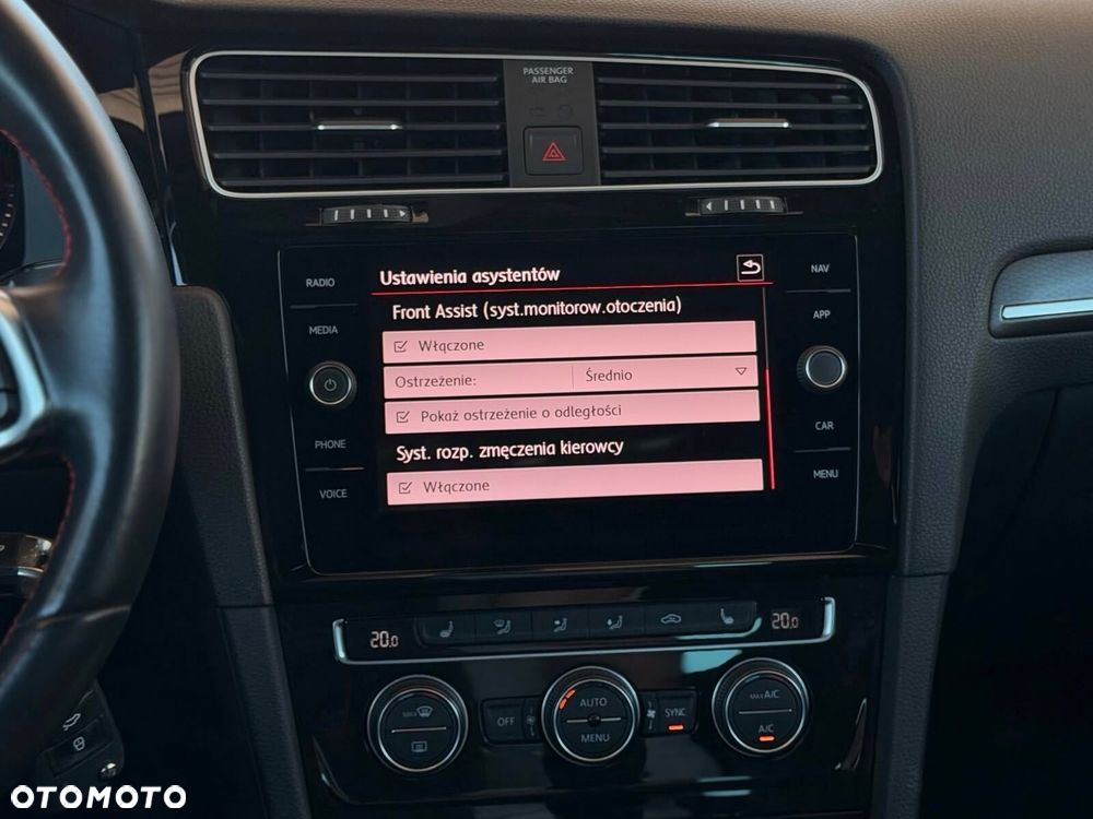 Volkswagen Golf 2.0 TSI BMT GTI Performance - 30