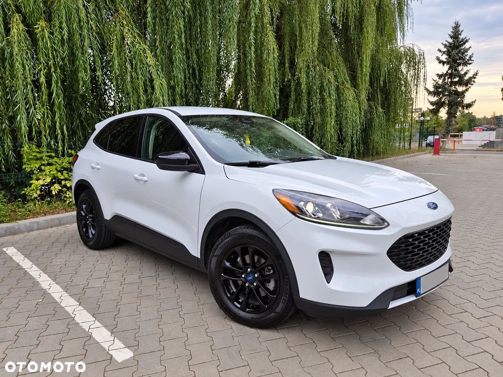 Ford Escape 2.0 EcoBoost AWD Titanium - 3