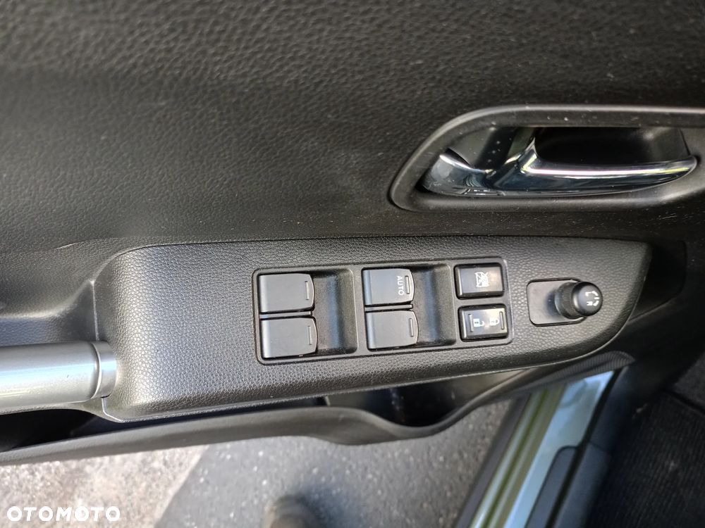 Suzuki Ignis 1.2 Dualjet Hybrid CVT Comfort - 32