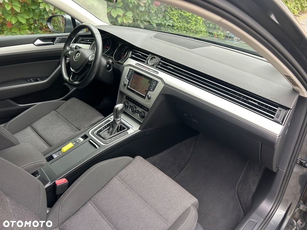 Volkswagen Passat Variant 2.0 TDI SCR DSG Comfortline - 36