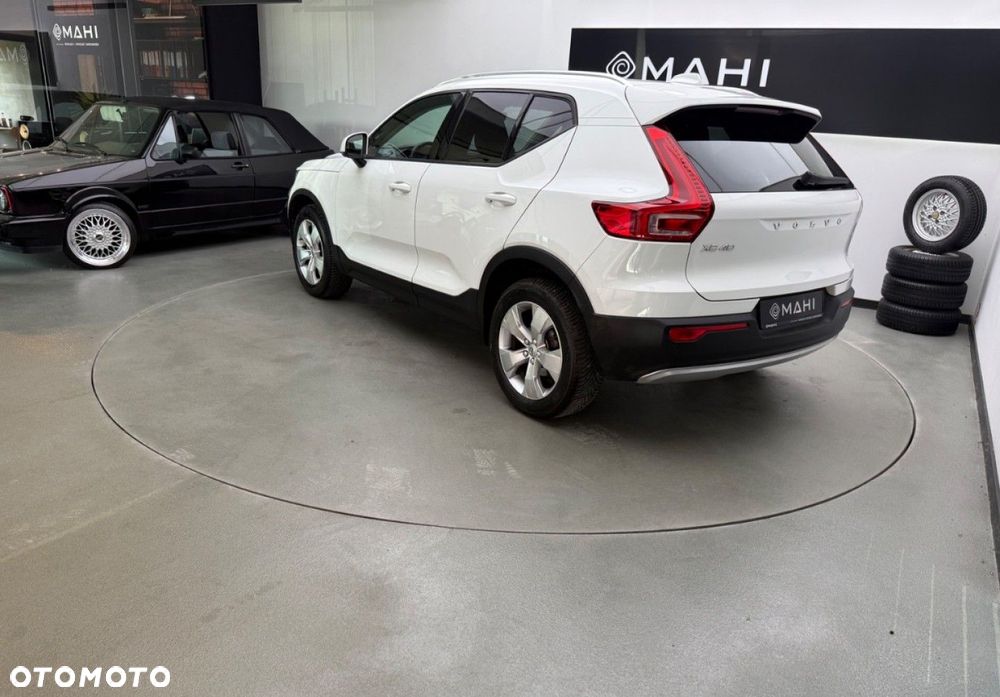 Volvo XC 40 T3 Momentum - 9