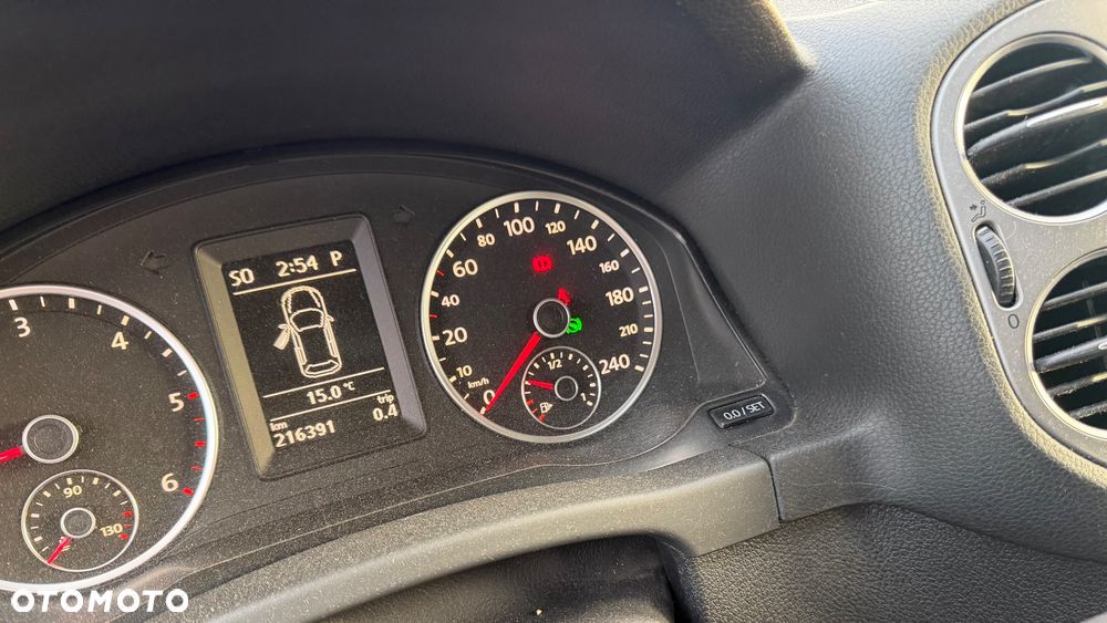 Volkswagen Tiguan 2.0 TDI DPF 4Motion DSG Track & Field - 21