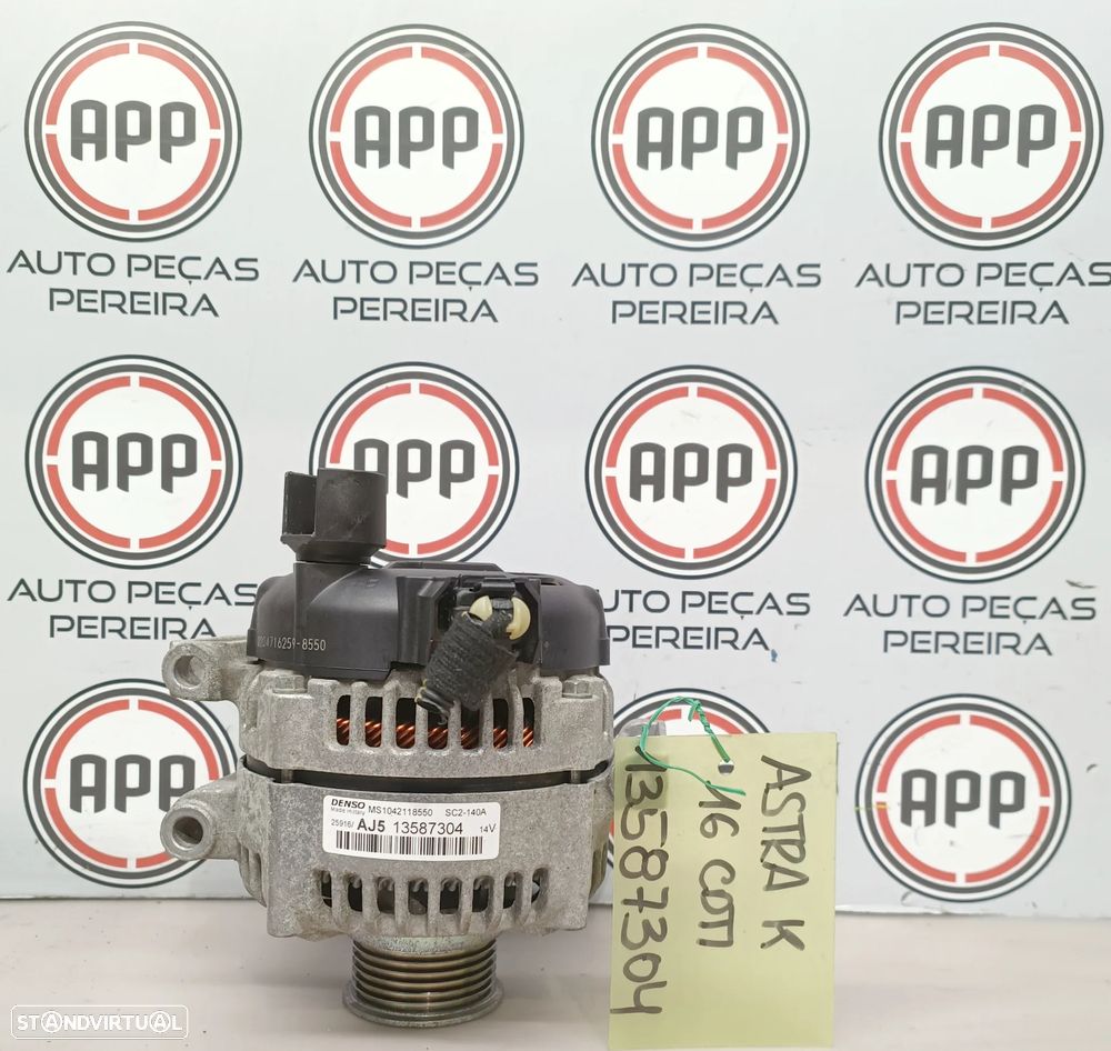 Alternador Opel Astra K 1.6 CDTI, referência 13587304 . - 1