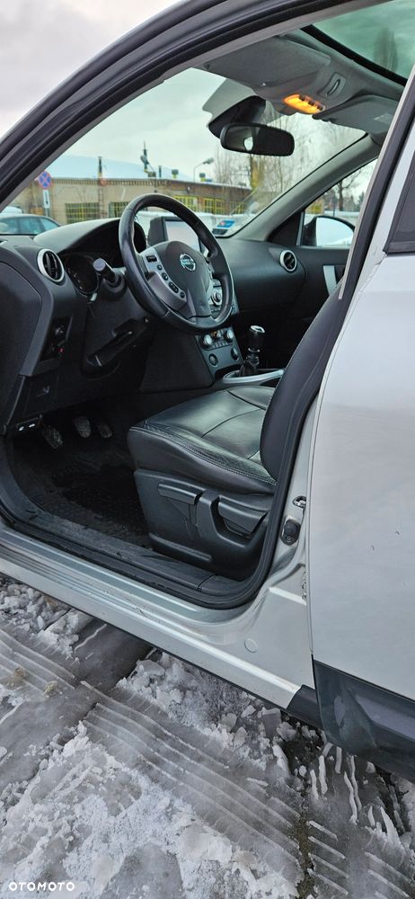 Nissan Qashqai 2.0 4x4 Tekna Premium - 10