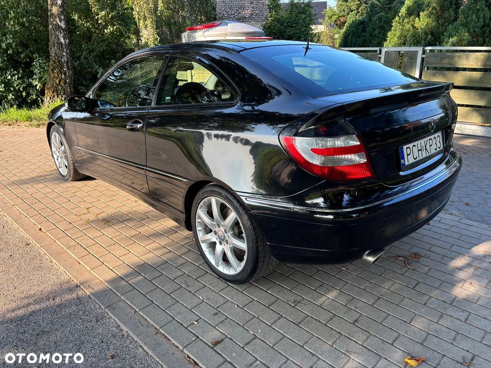 Mercedes-Benz Klasa C 230 Avantgarde Sport Edition - 6