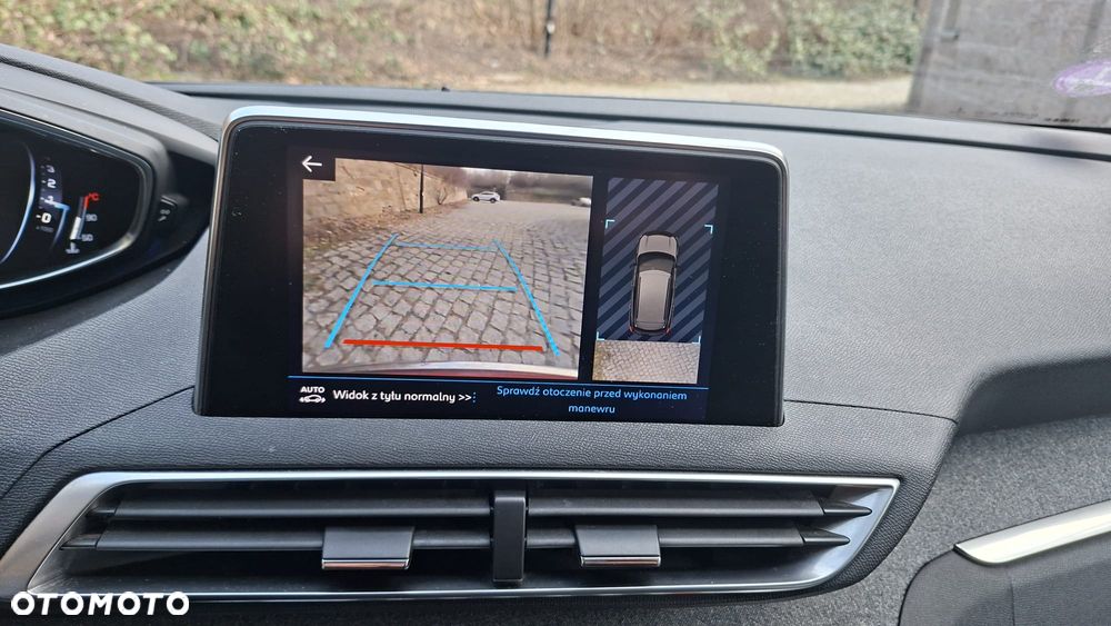 Peugeot 3008 PureTech 130 Stop & Start GPF Allure - 17