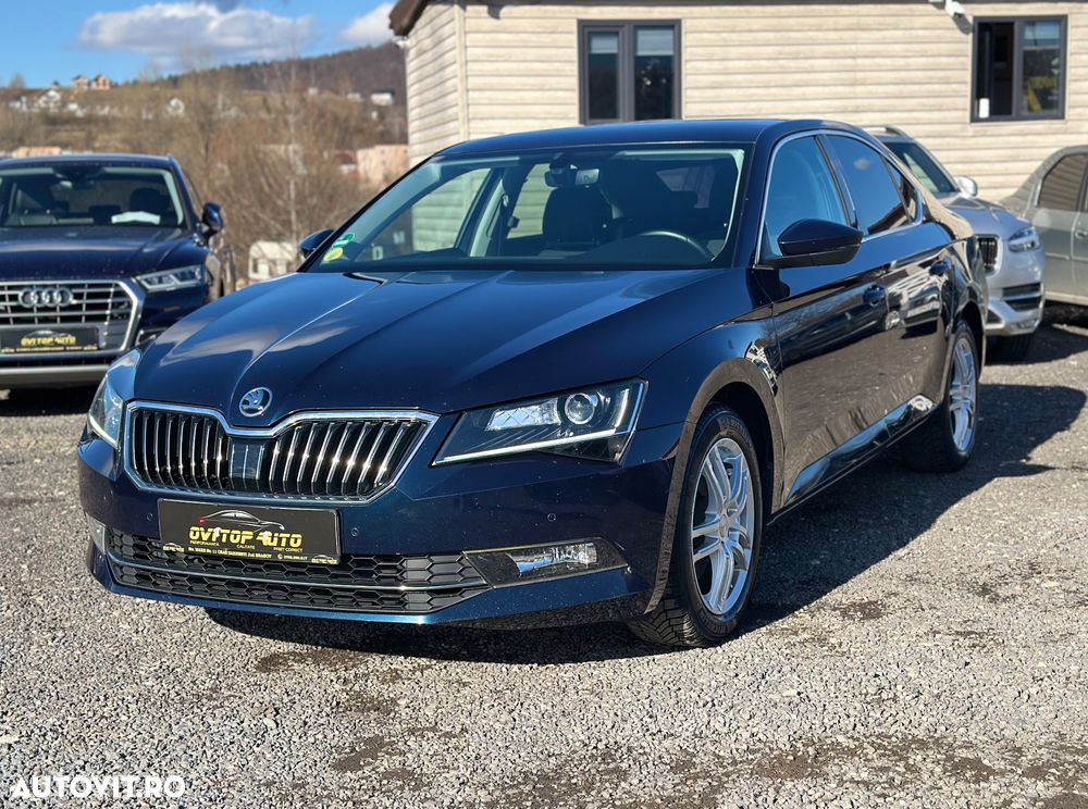 Skoda Superb 1.6 TDI DSG Ambition - 1