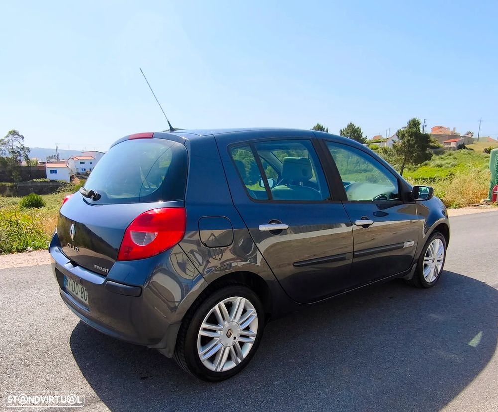 Renault Clio 1.5 dCi Initiale - 3