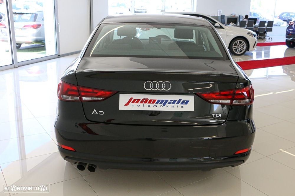 Audi A3 Limousine 1.6 TDI Advance - 10