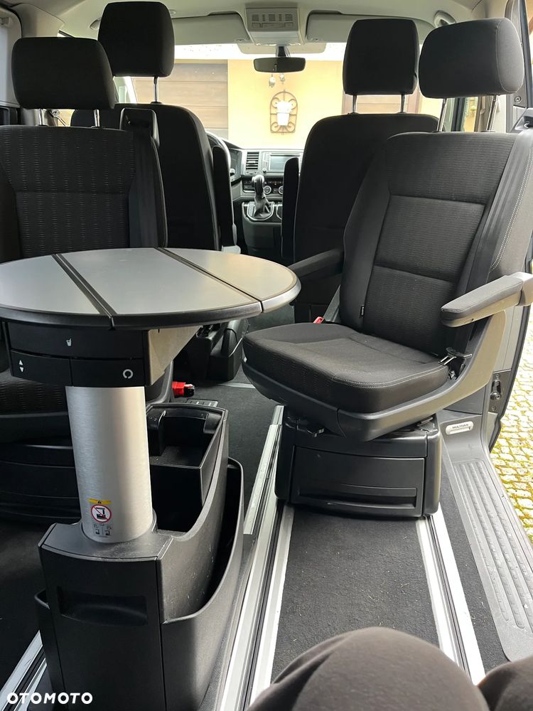 Volkswagen Multivan - 9