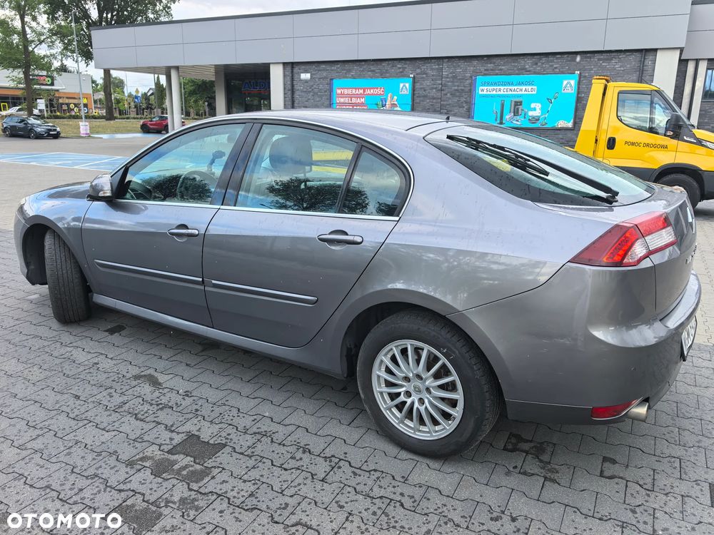 Renault Laguna 2.0 dCi Black Edition - 3