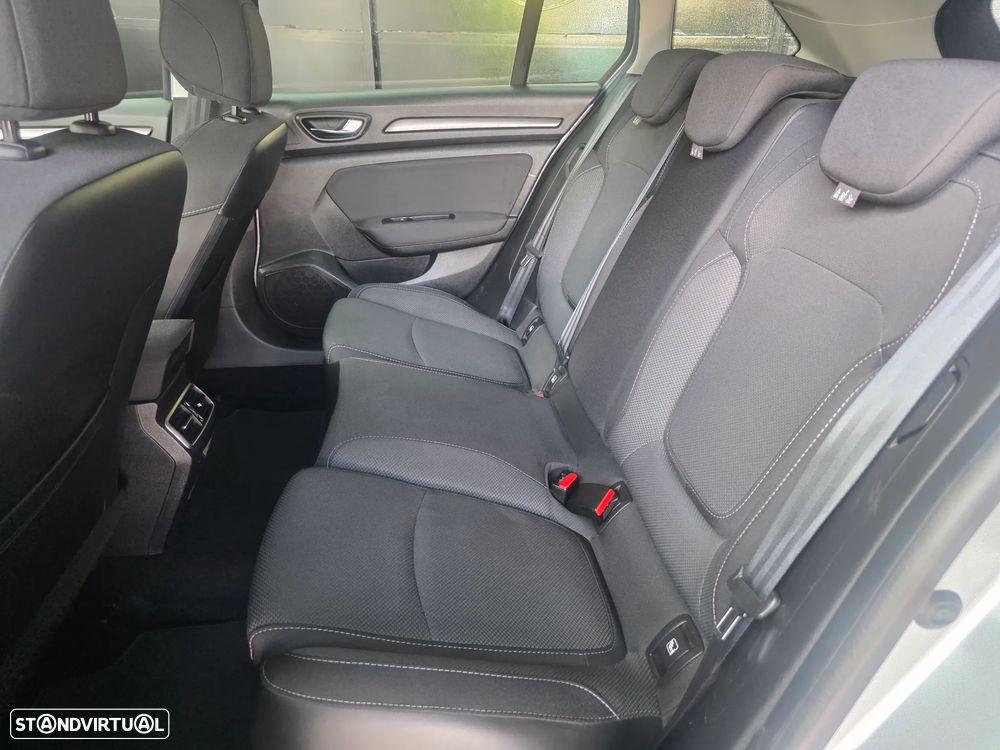 Renault Mégane Sport Tourer BLUE dCi 115 EDC EQUILIBRE - 22