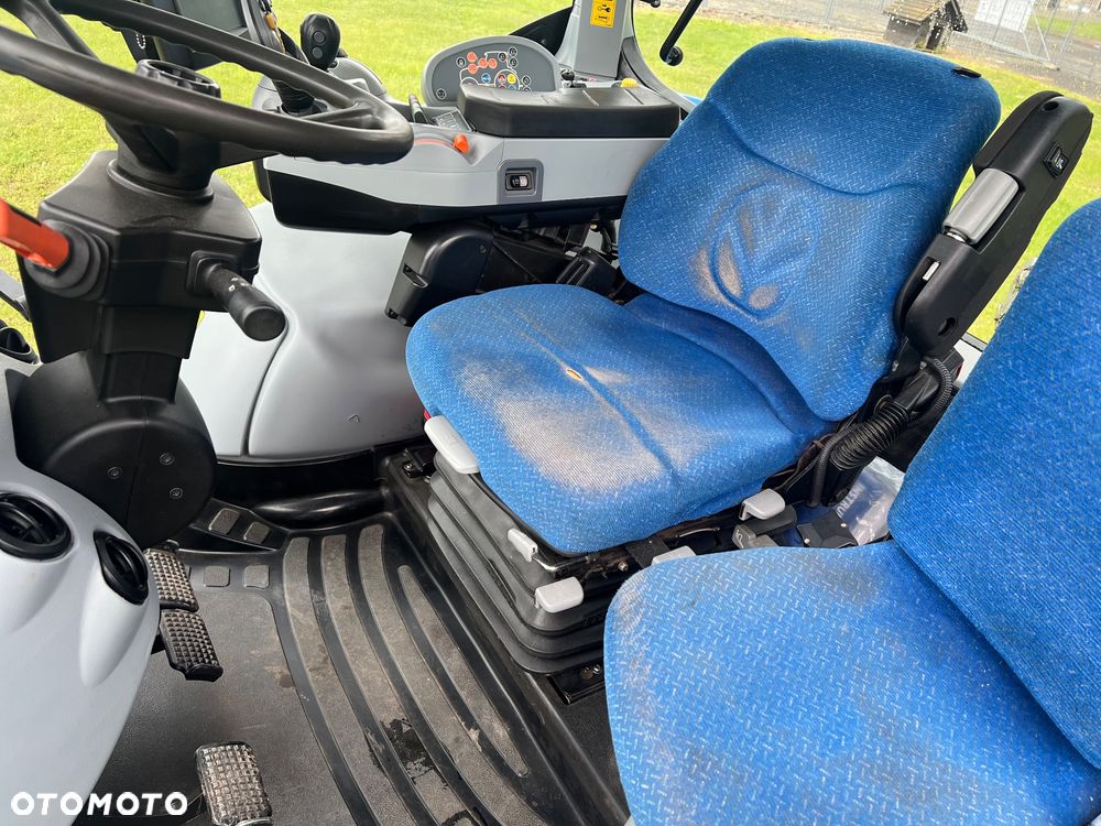 New Holland T 7.250 Auto  C0mmand - 8
