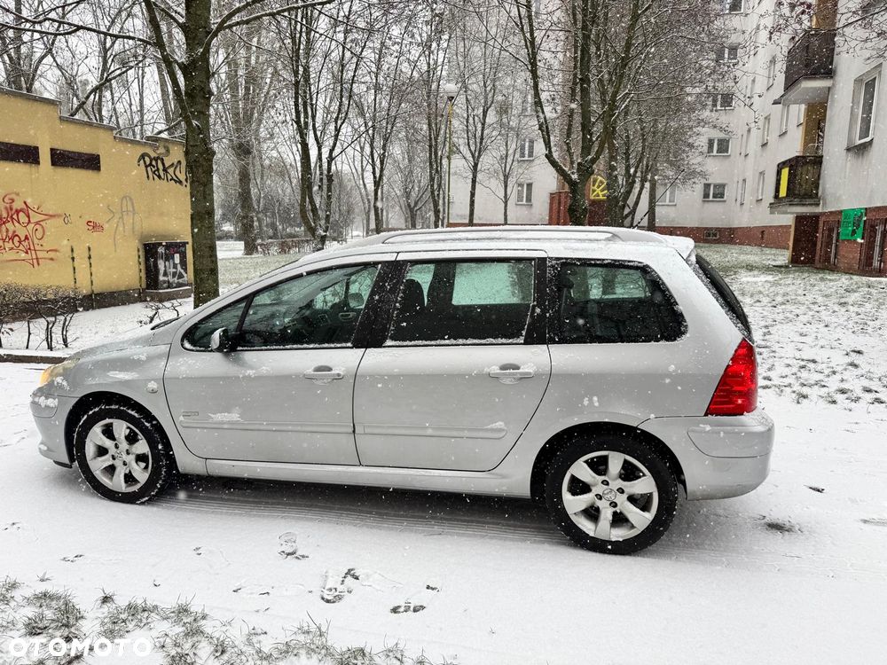 Peugeot 307 - 8