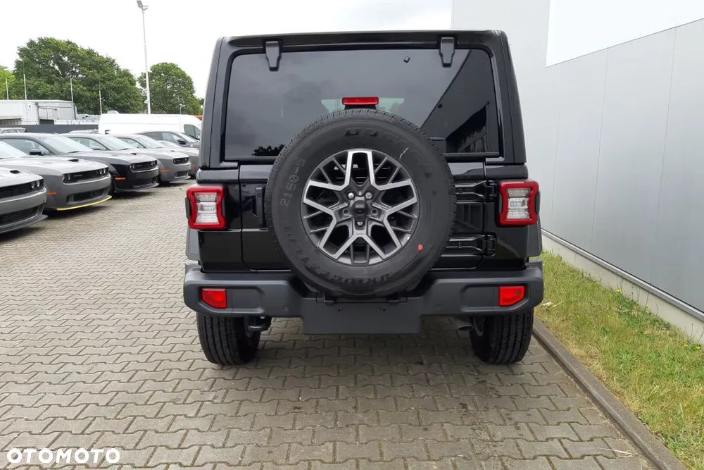 Jeep Wrangler Unlimited GME 2.0 Turbo Sahara - 10