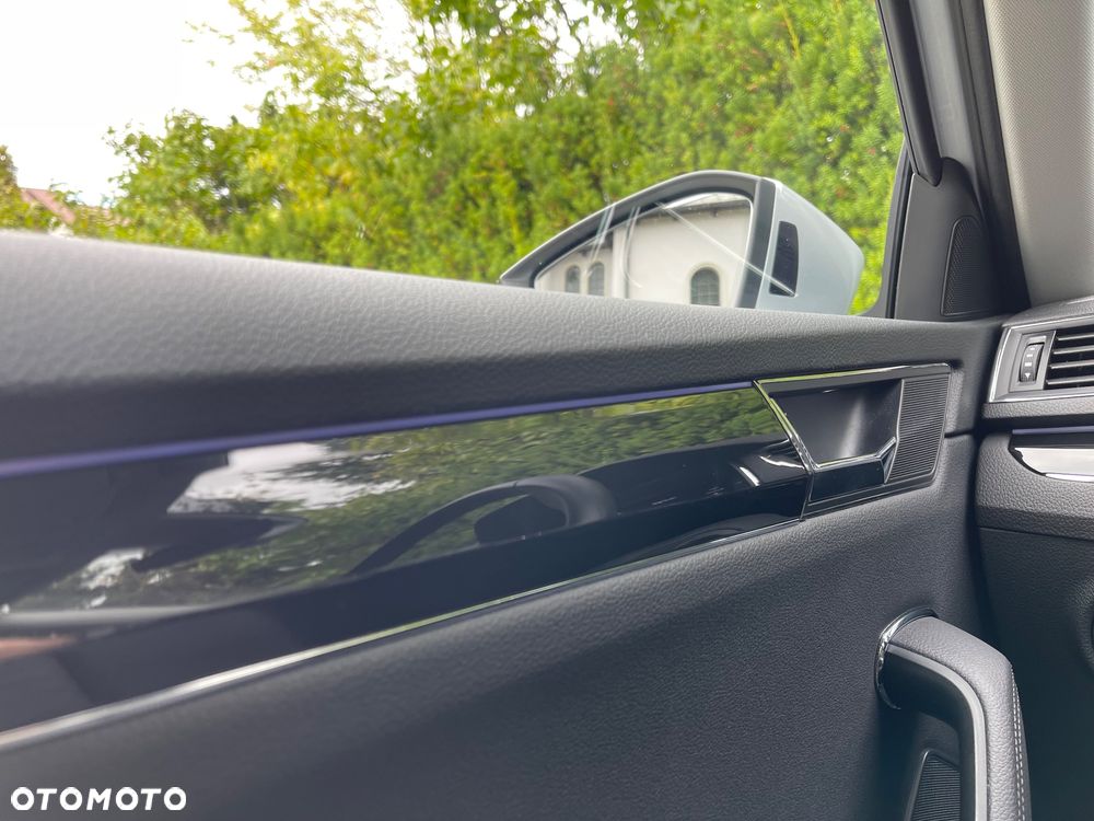 Skoda Superb 2.0 TSI L&K DSG - 31