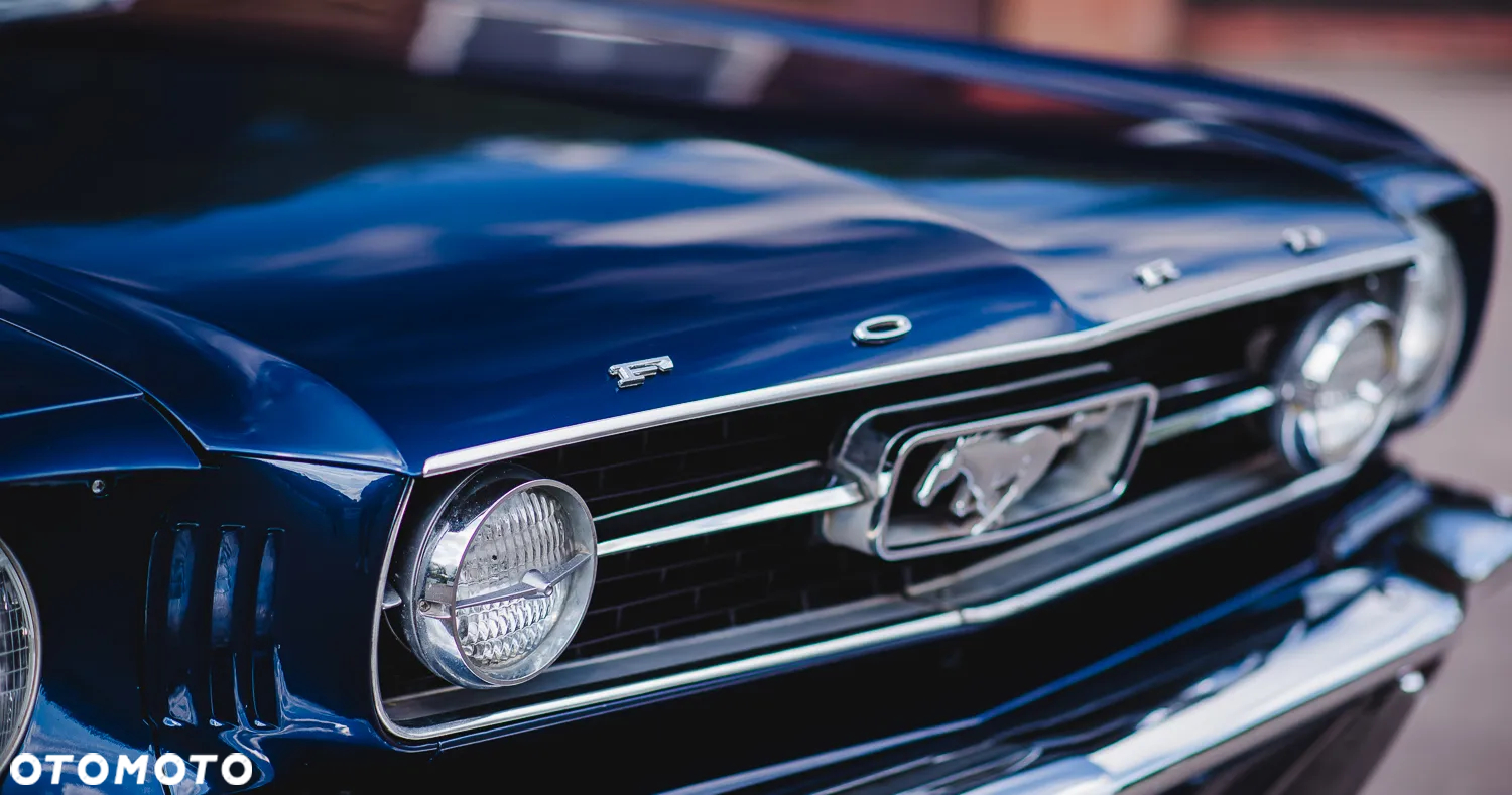 Ford Mustang - 9
