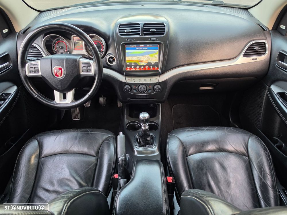 Fiat Freemont 2.0 M-Jet BlackCode - 42