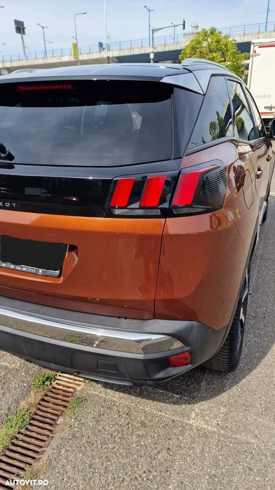Peugeot 3008 1.2 PureTech Turbo S&S EAT6 Allure - 5