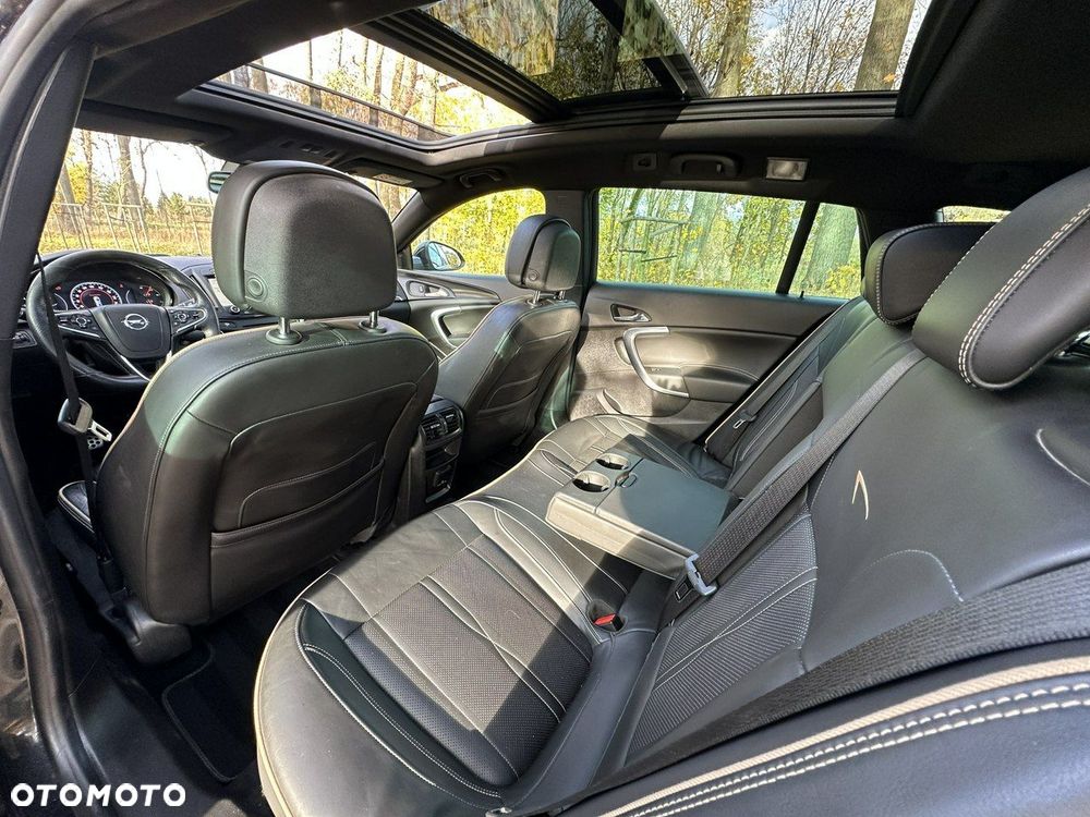 Opel Insignia - 23