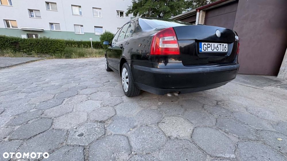 Skoda Octavia 2.0 TDI Ambiente - 9