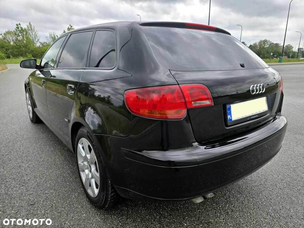 Audi A3 Sportback 2.0 TDI DPF S tronic S line Sportpaket (plus) - 10
