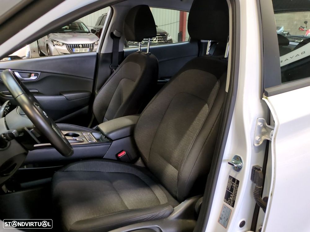 Hyundai Kauai 39 kWh Premium - 4