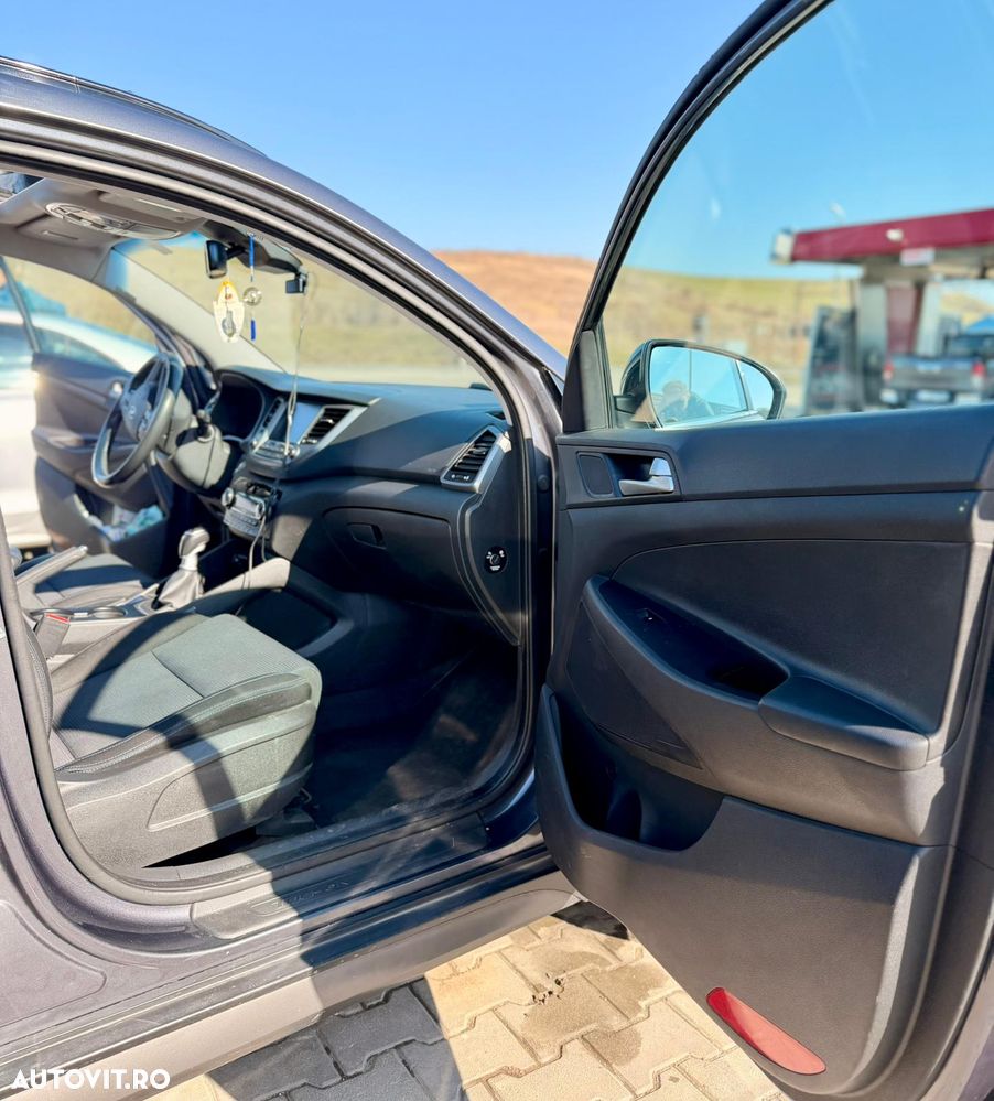 Hyundai Tucson 2.0 CRDI 4WD 6MT Style - 2