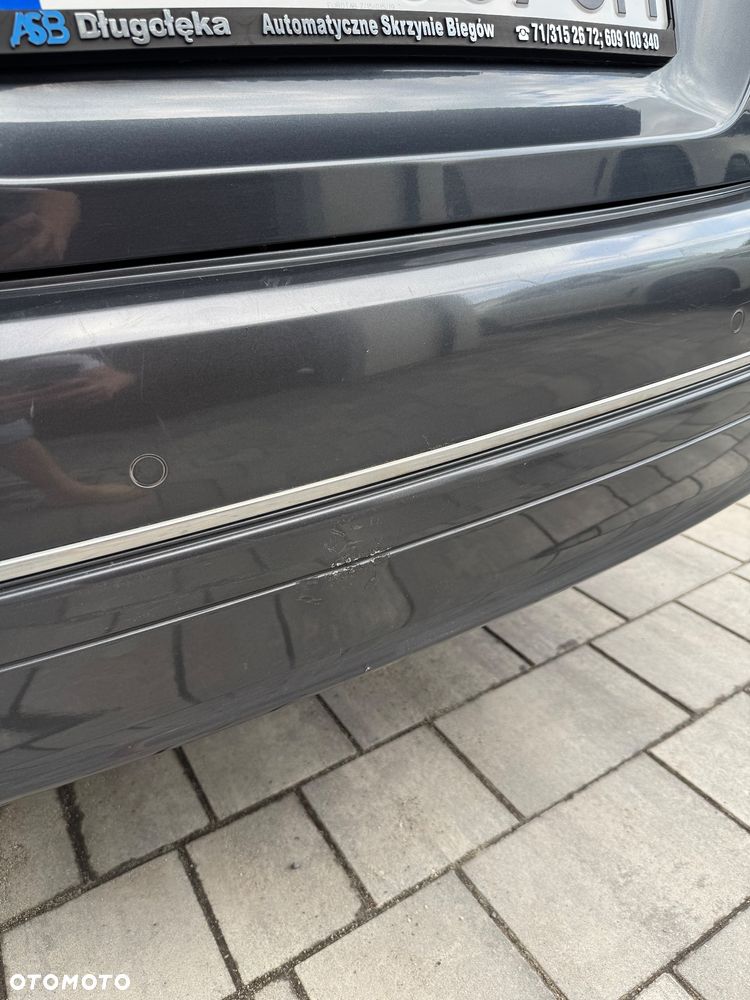 Mercedes-Benz Klasa C 220 CDI BlueEff 4-Matic Avantgarde - 13